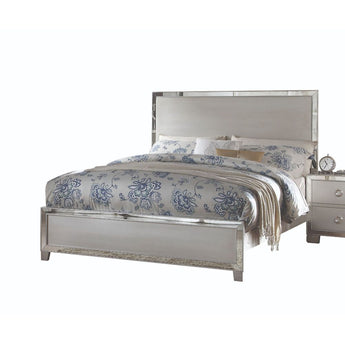 Voeville II Queen Bed 24840Q