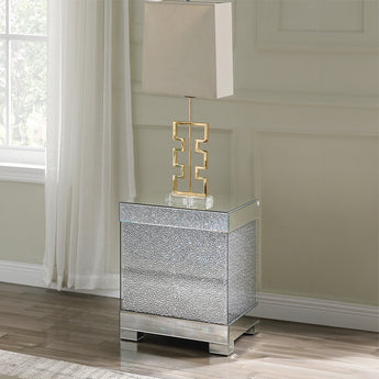 Mallika End Table 87912