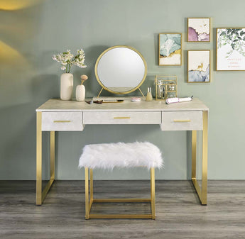 Myles Vanity Set W/USB AC00841