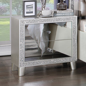 Sliverfluff Nightstand BD00243