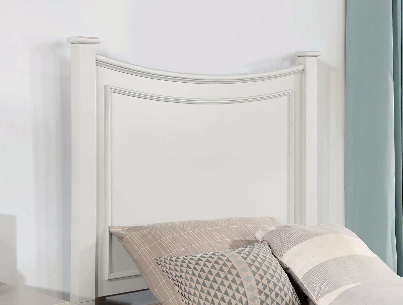 LYCORIDA - Twin Bed w/ Trundle - CM7477WH-T-BED+TR