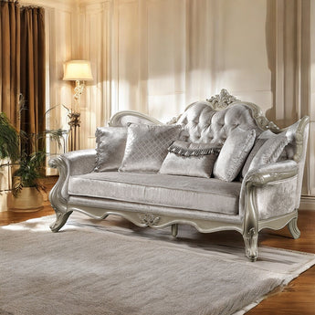 Libertee Sofa w/5 Pillows LV03820