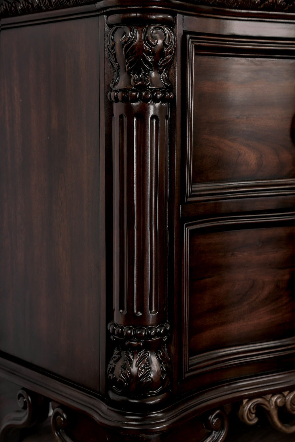 MENODORA - 4 Pc. Queen Bedroom Set - CM7311Q-4PC