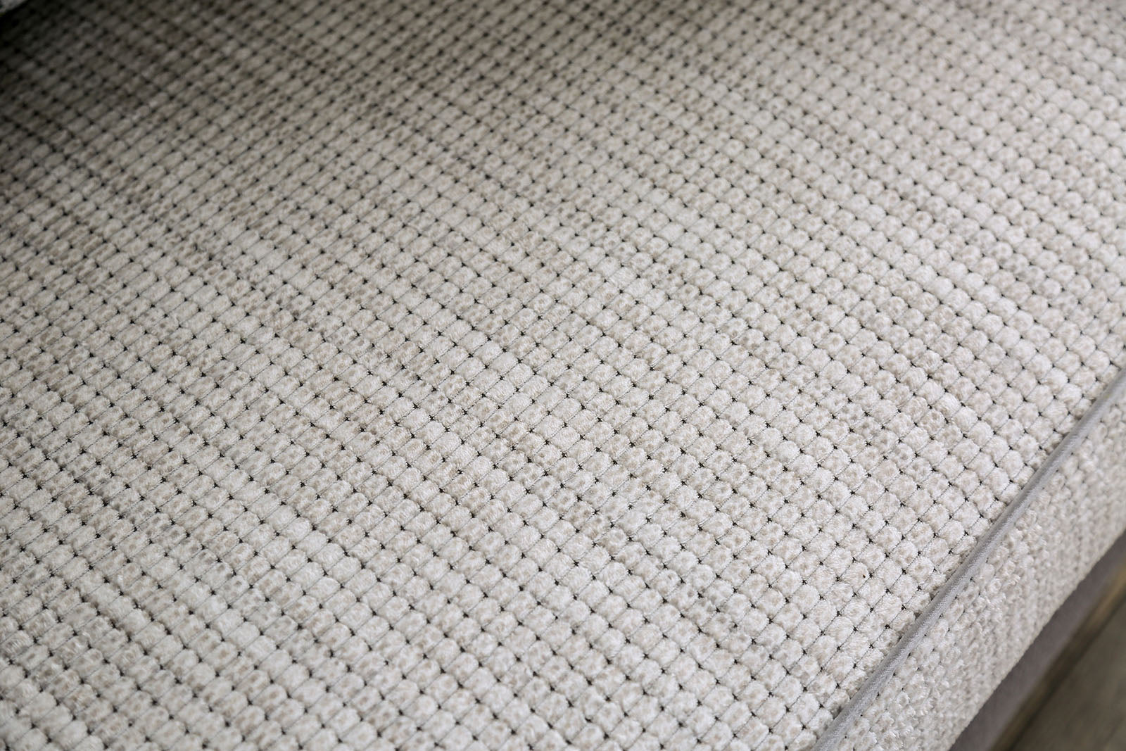 MARIELLA - Loveseat - SM2286-LV