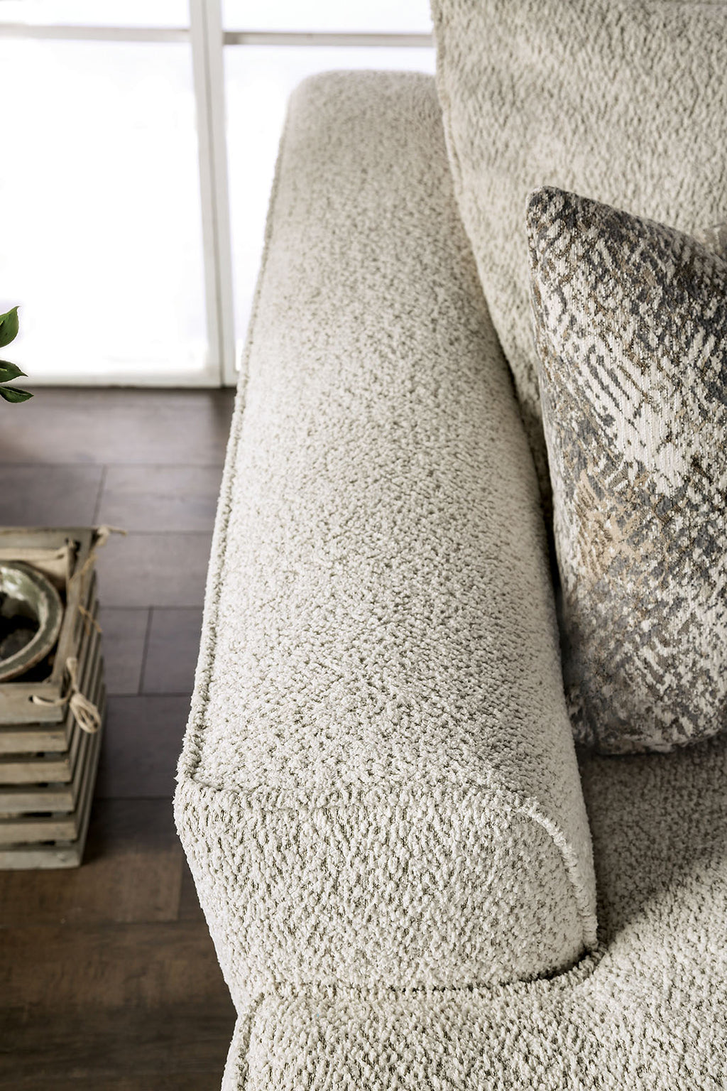 MOORPARK - Sofa - SM6092-SF