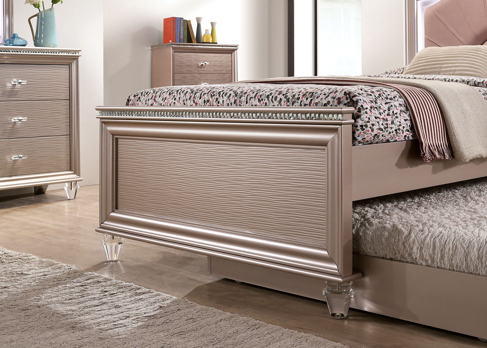 ALLIE - Bed - CM7901