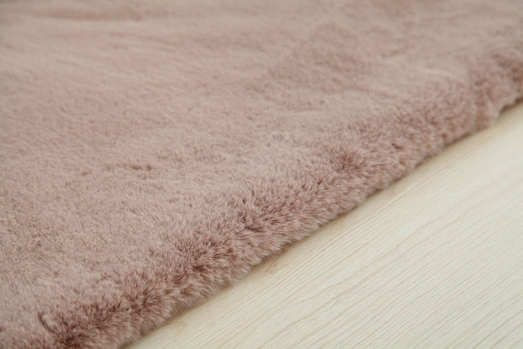 CAPARICA - 5' X 7' Area Rug, Blush - RG4142