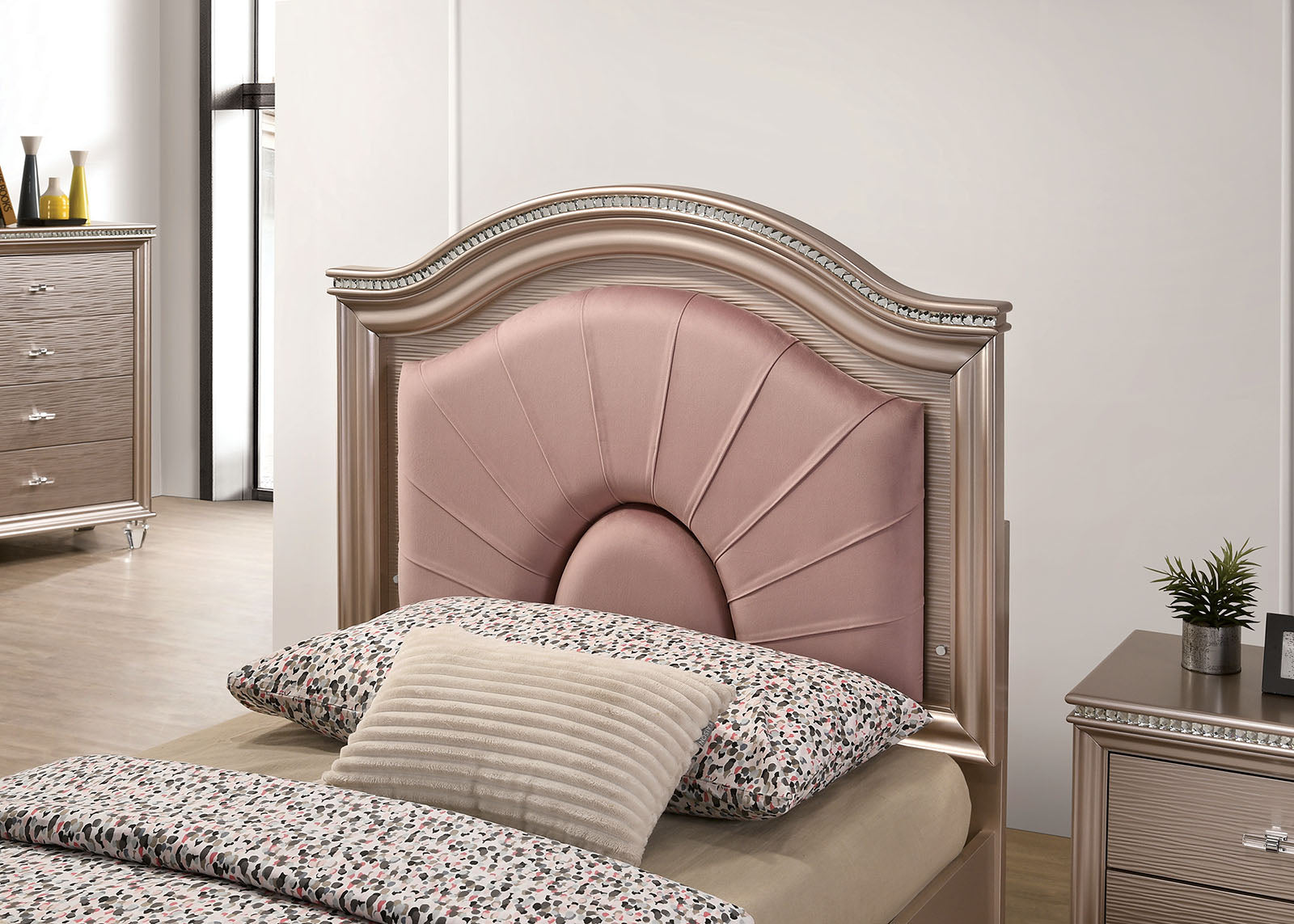 ALLIE - 4 Pc. Twin Bedroom Set - CM7901RG-T-4PC