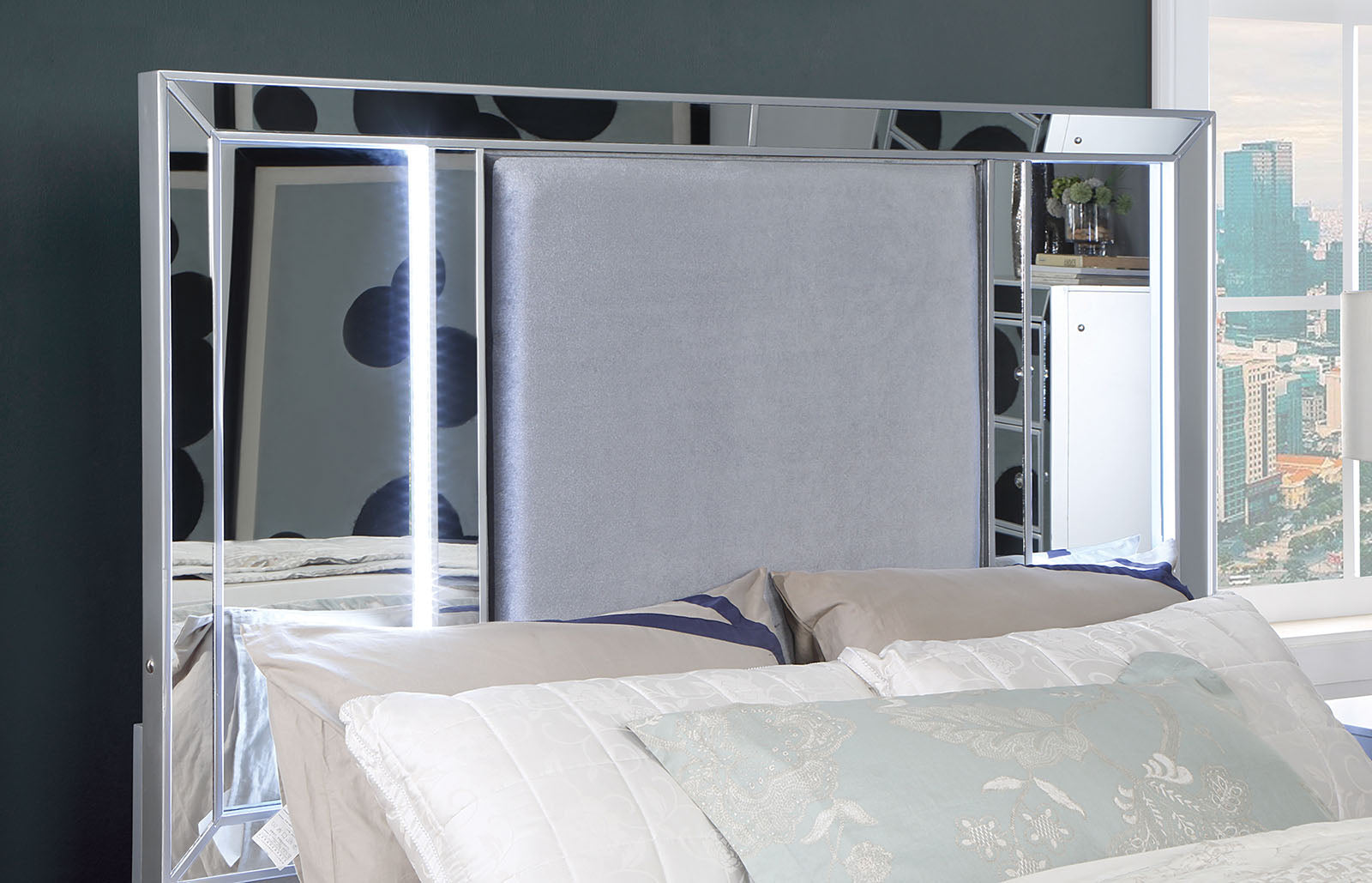 BELLADONNA - 4 Pc. Queen Bedroom Set - CM7417SV-Q-4PC