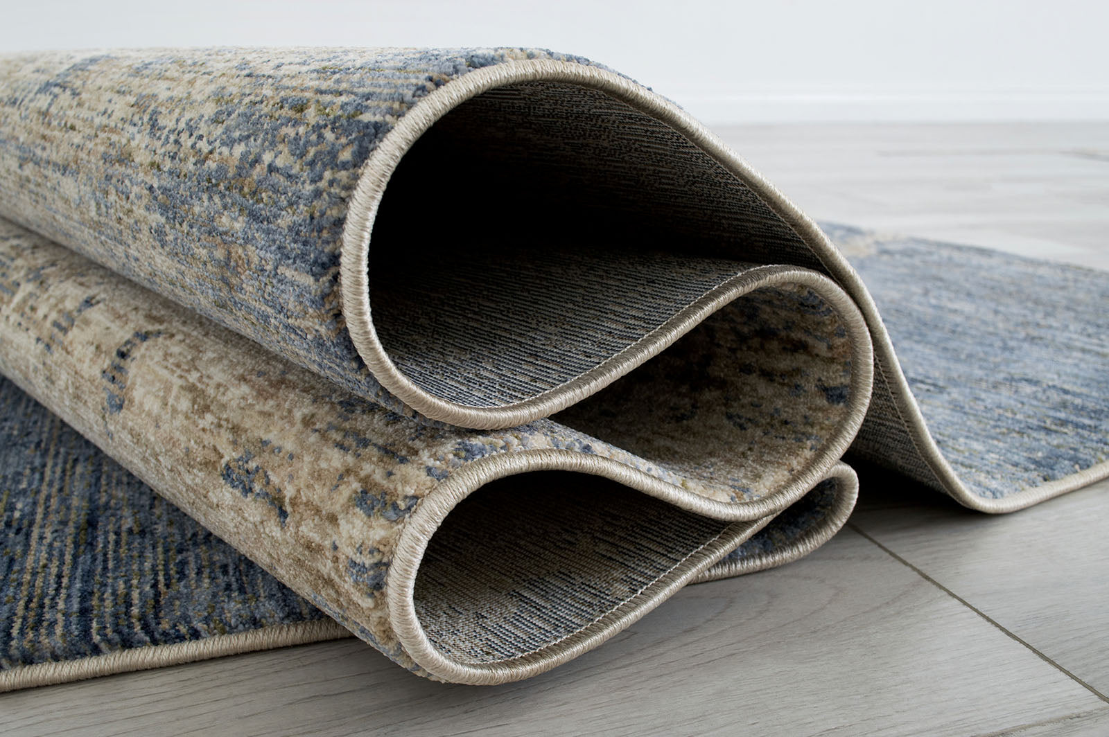 PAYAS - 5' X 7' Area Rug - RG5199