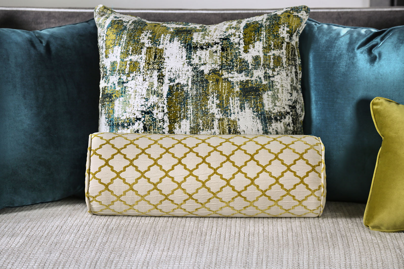 MARIELLA - Loveseat - SM2286-LV