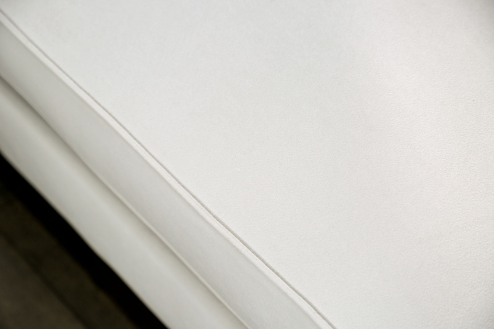 ANTOINETTE - Loveseat, White - SM2228-LV