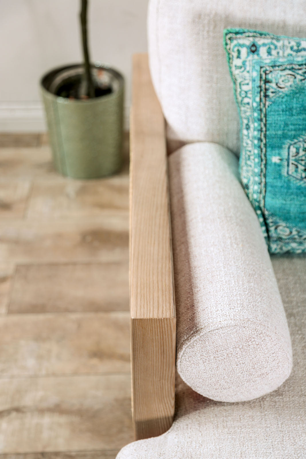 ALESUND - Sofa - CM9981-SF