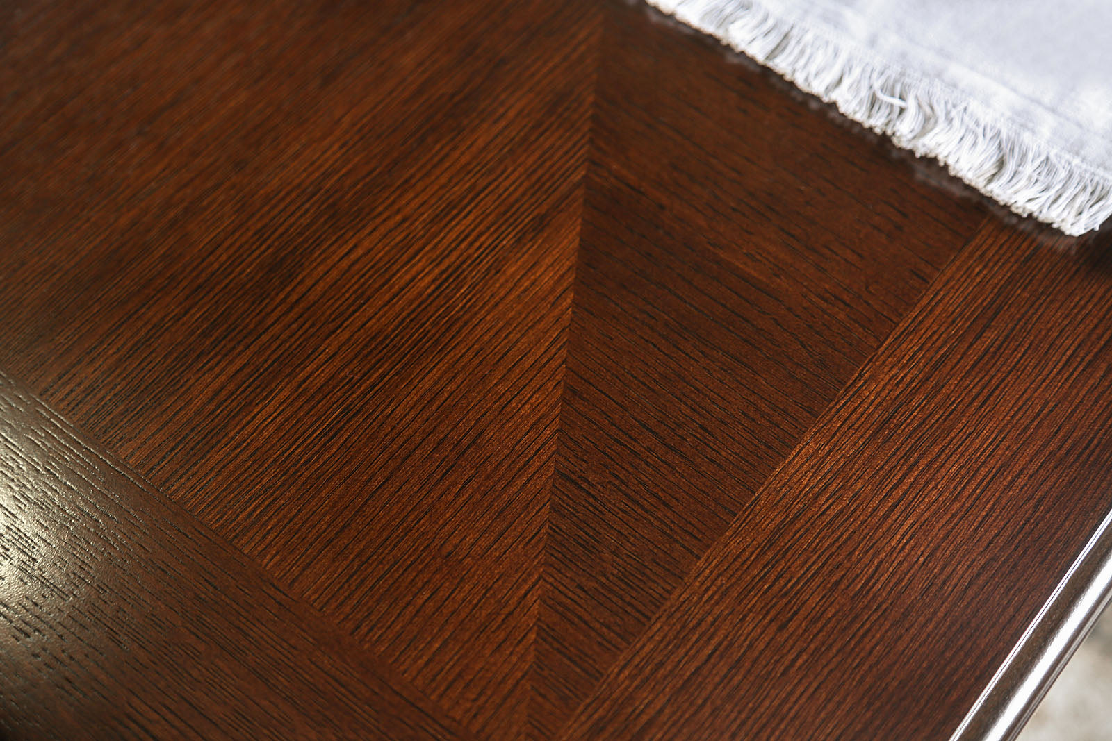 TOWNSVILLE - 60" Dining Table - CM3109T