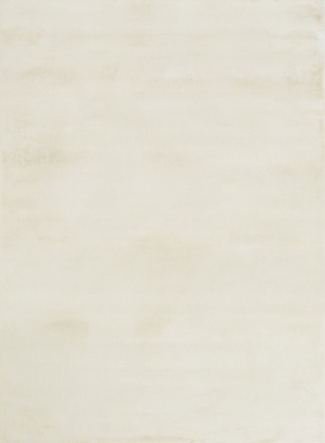 FAMALICA - 5' X 7' Area Rug - RG5137