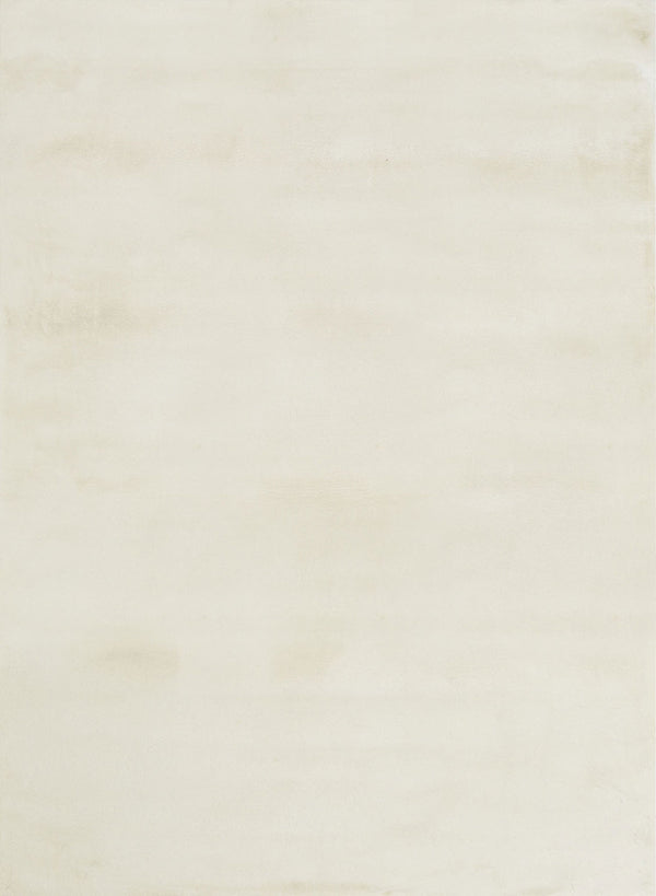 FAMALICA - 5' X 7' Area Rug - RG5137