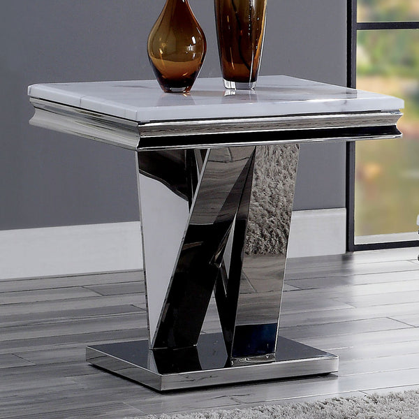 VILLARSGLANE - End Table - CM4284E-TABLE