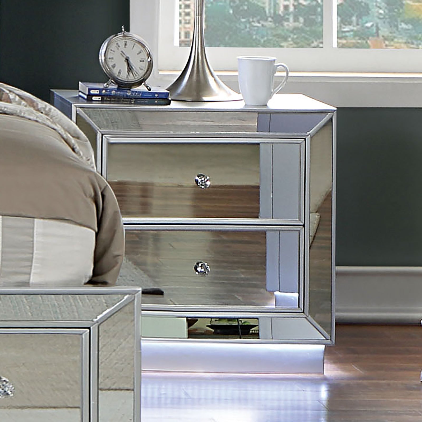 BELLADONNA - Nightstand w/ LED & USB - CM7417SV-N