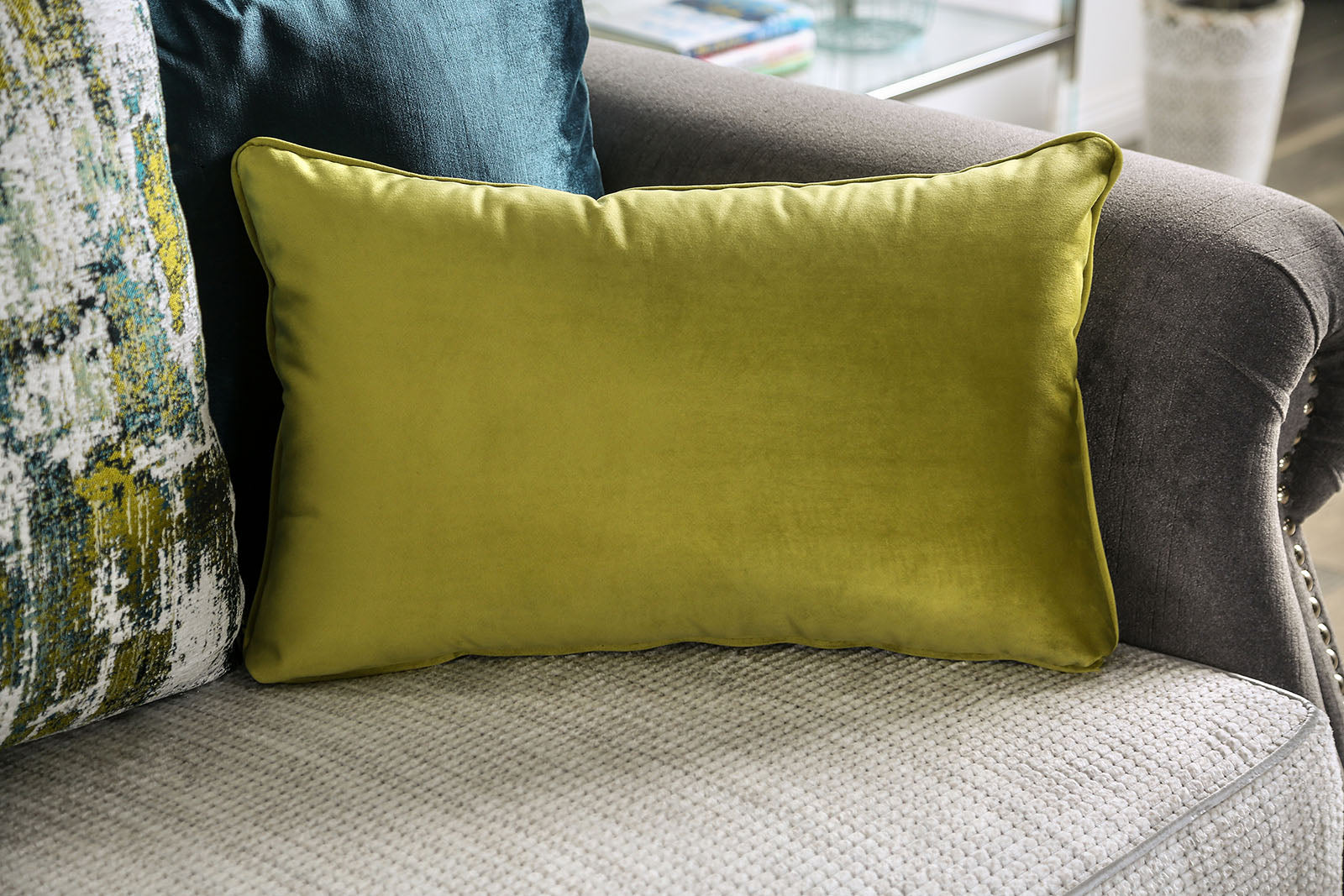 MARIELLA - Loveseat - SM2286-LV