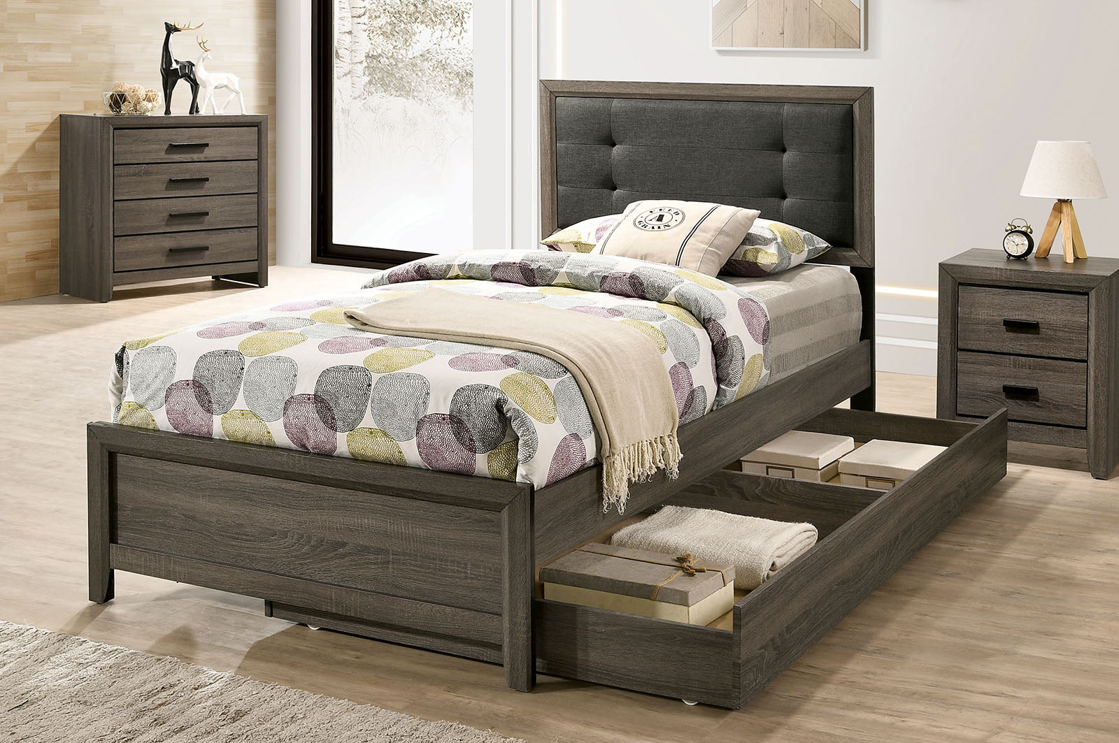 ROANNE - 4 Pc. Full Bedroom Set - FOA7927F-4PC