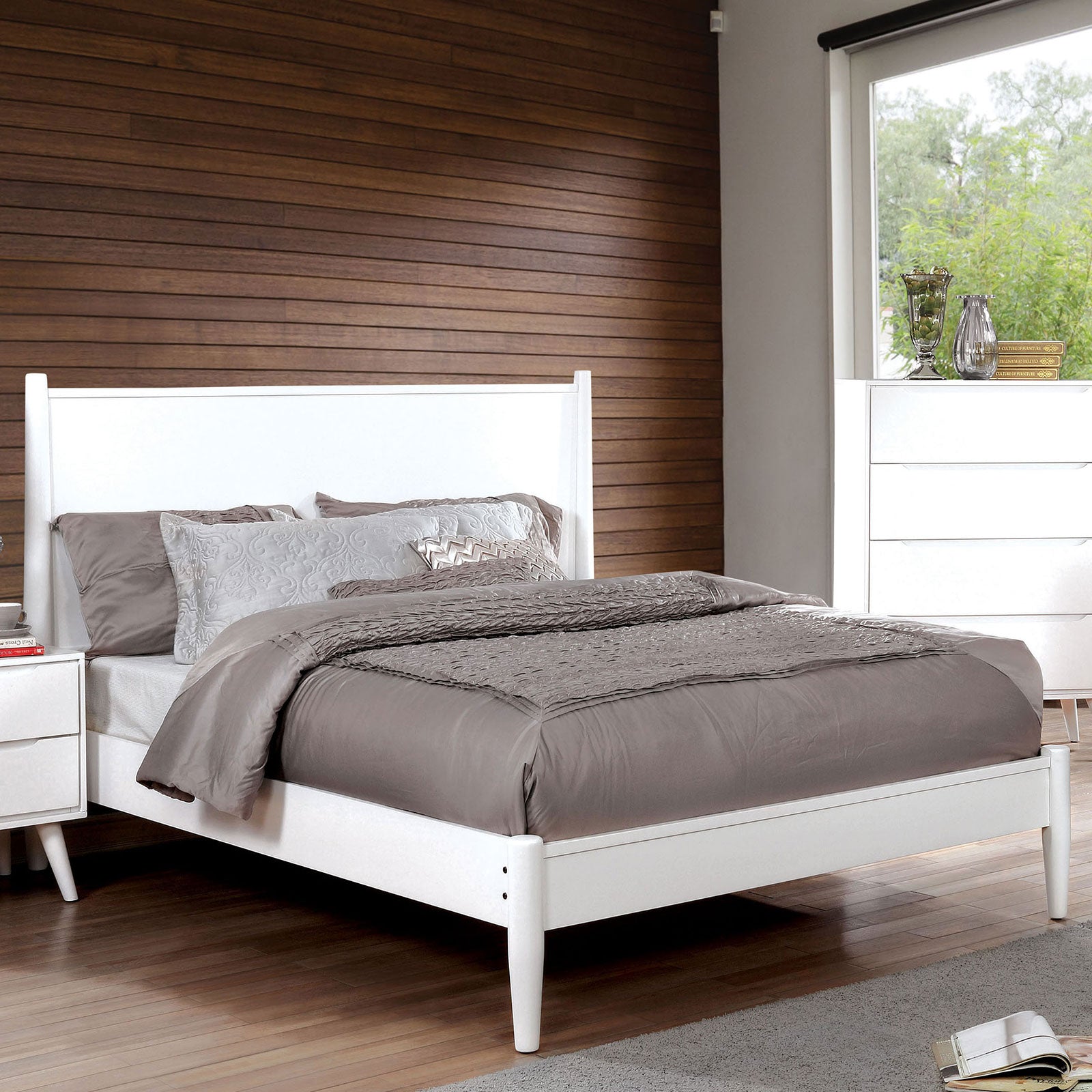 LENNART - 4 Pc. Full Bedroom Set - CM7386WH-F-4PC