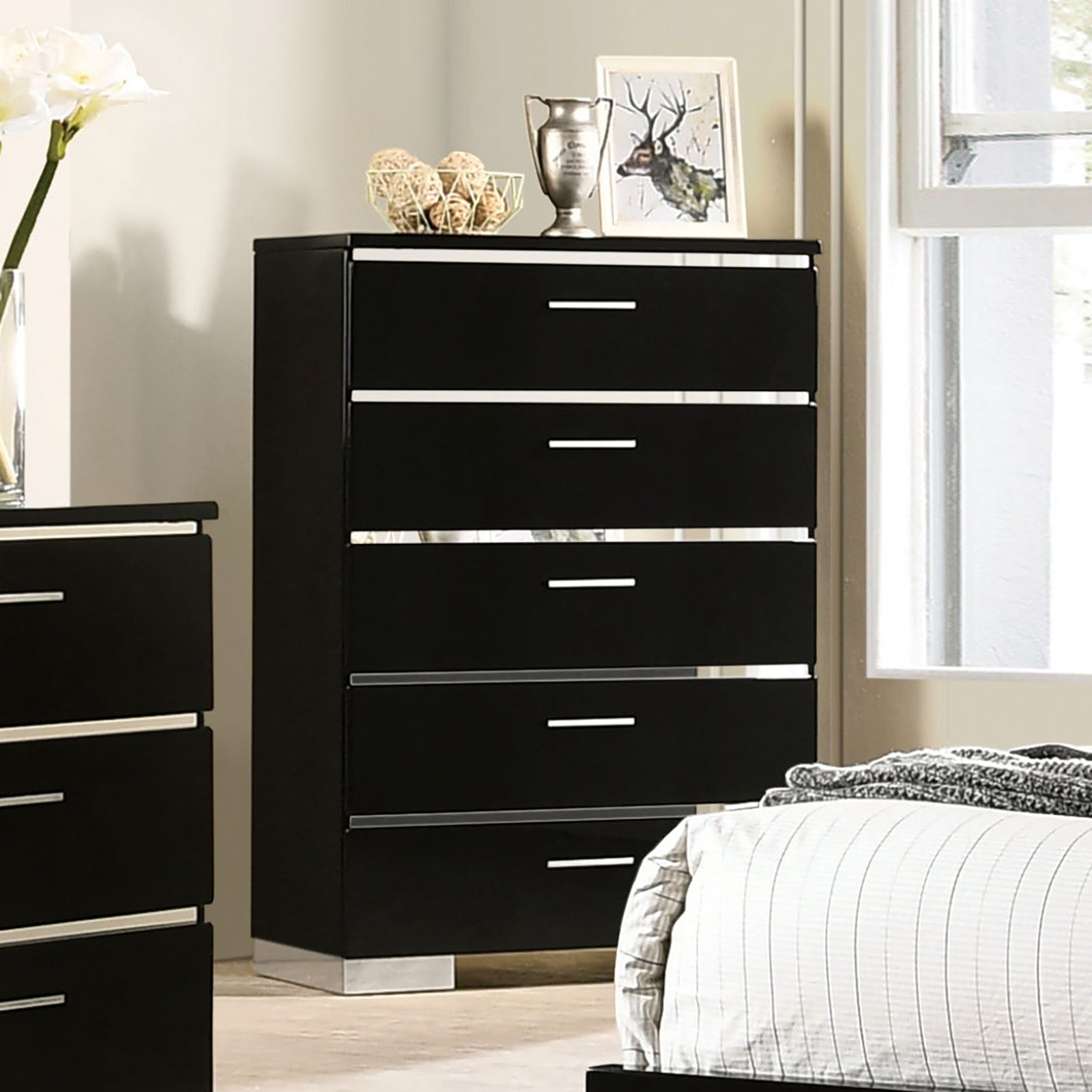 CARLIE - Chest, Black - FOA7039C