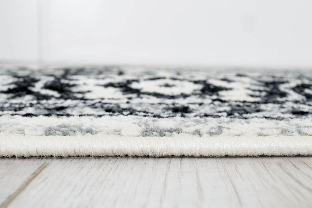SERANG - 5' X 7' Area Rug - RG5203
