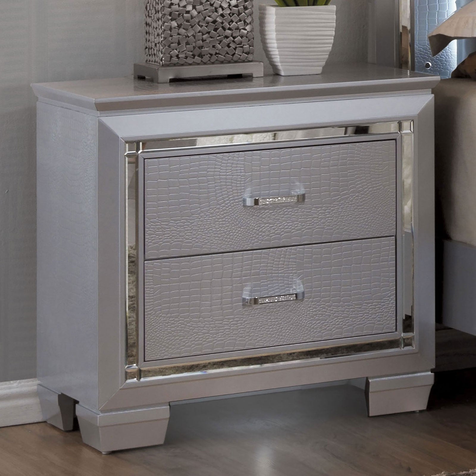 BELLANOVA - Nightstand - CM7979SV-N