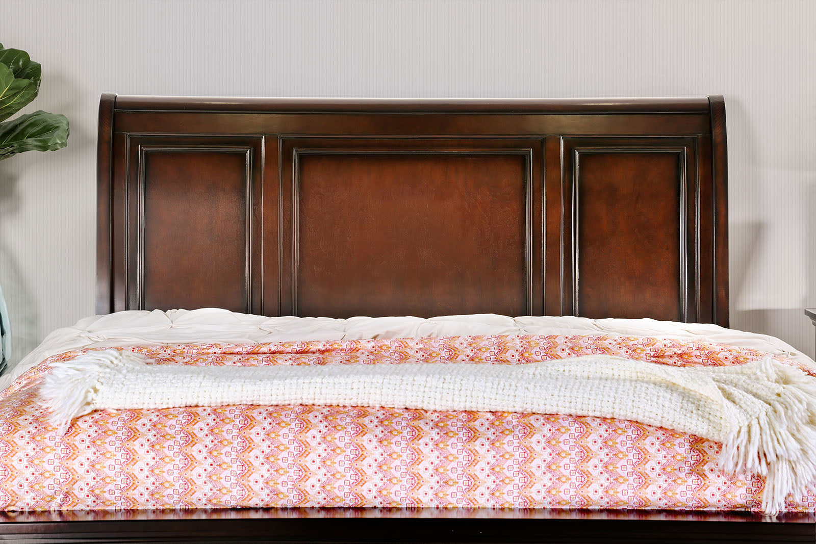 NORTHVILLE - Queen Bed - CM7683Q-BED