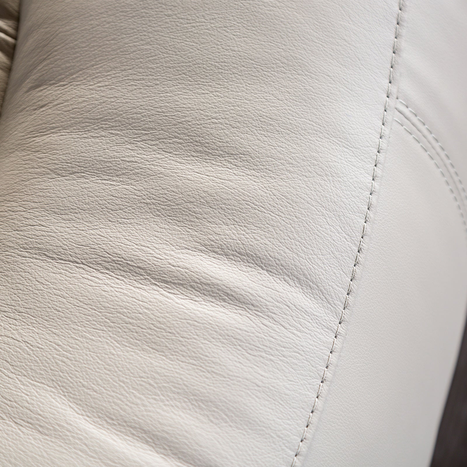 GLARUS - Loveseat - FM69003WH-LV-M