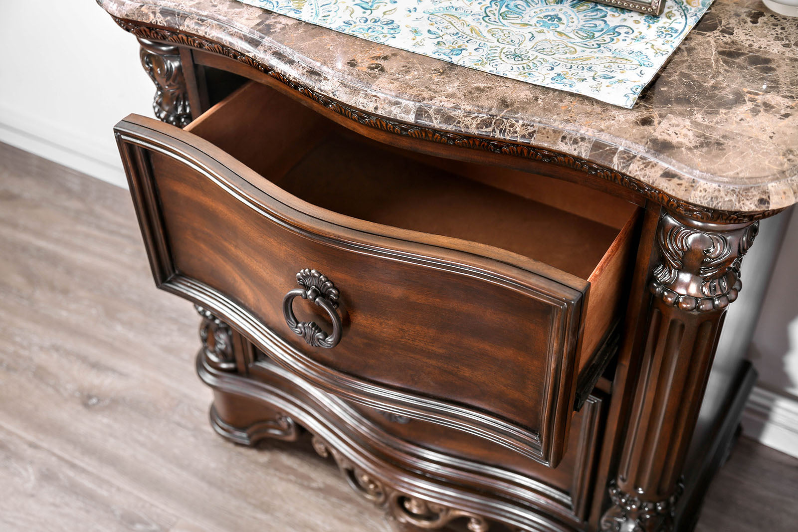 MENODORA - Nightstand - CM7311N