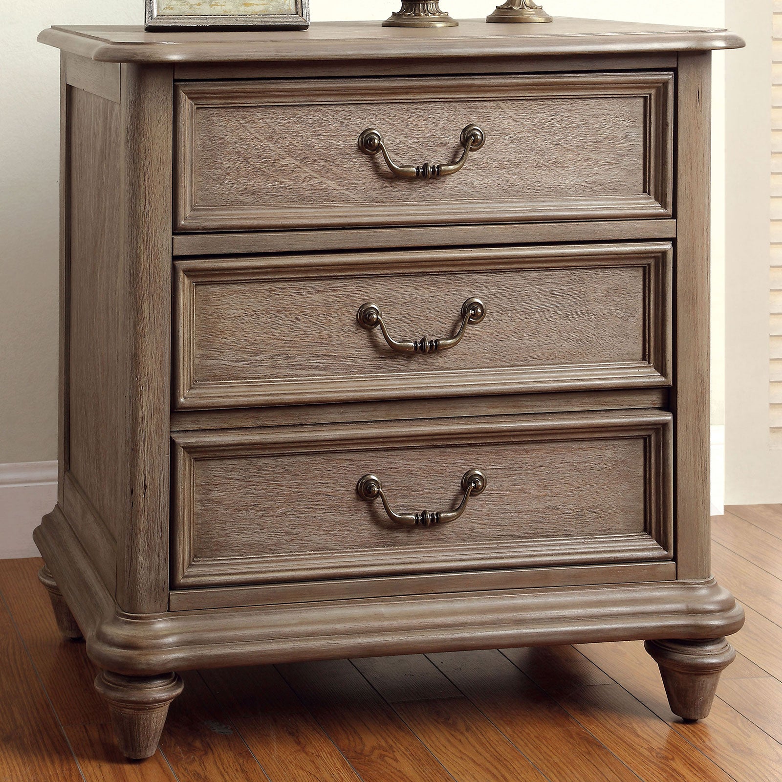 BELGRADE - Nightstand - CM7611N