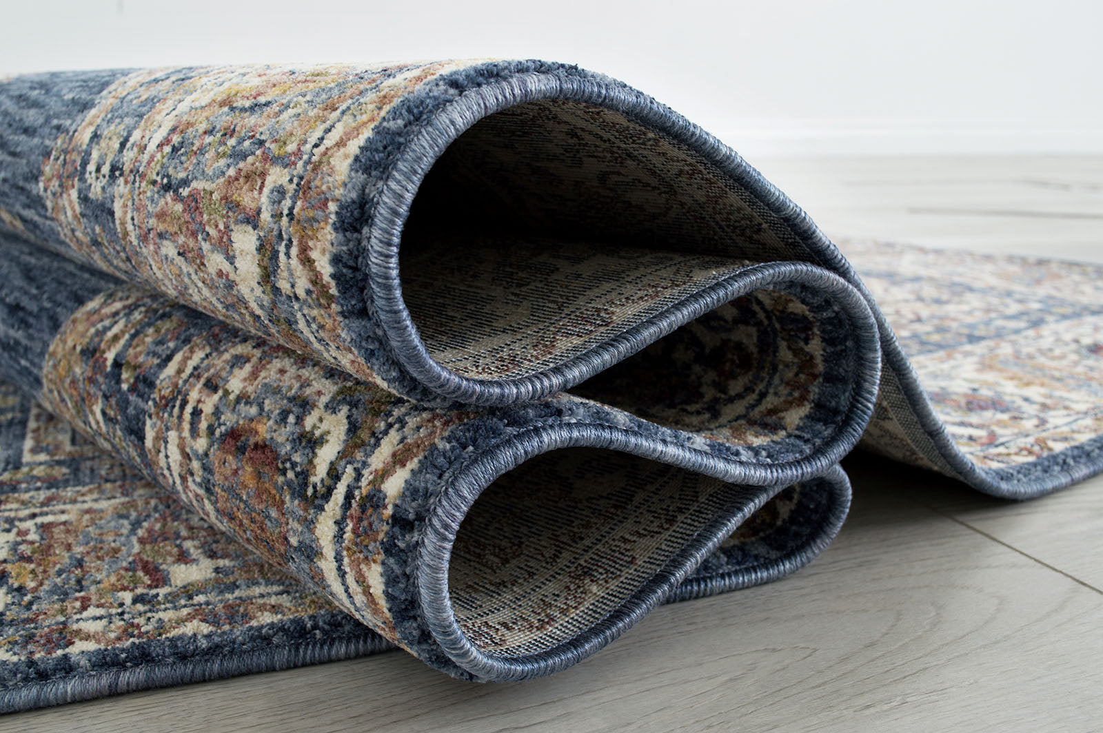 PAYAS - 5' X 7' Area Rug - RG5198