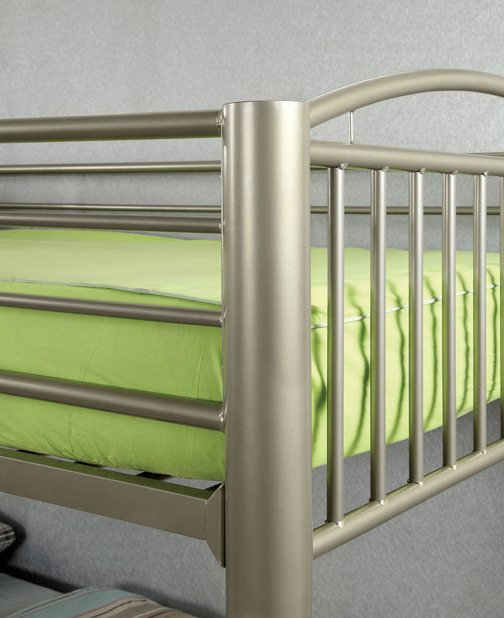 LOVIA - Twin/Full Bunk Bed - CM-BK1037TF