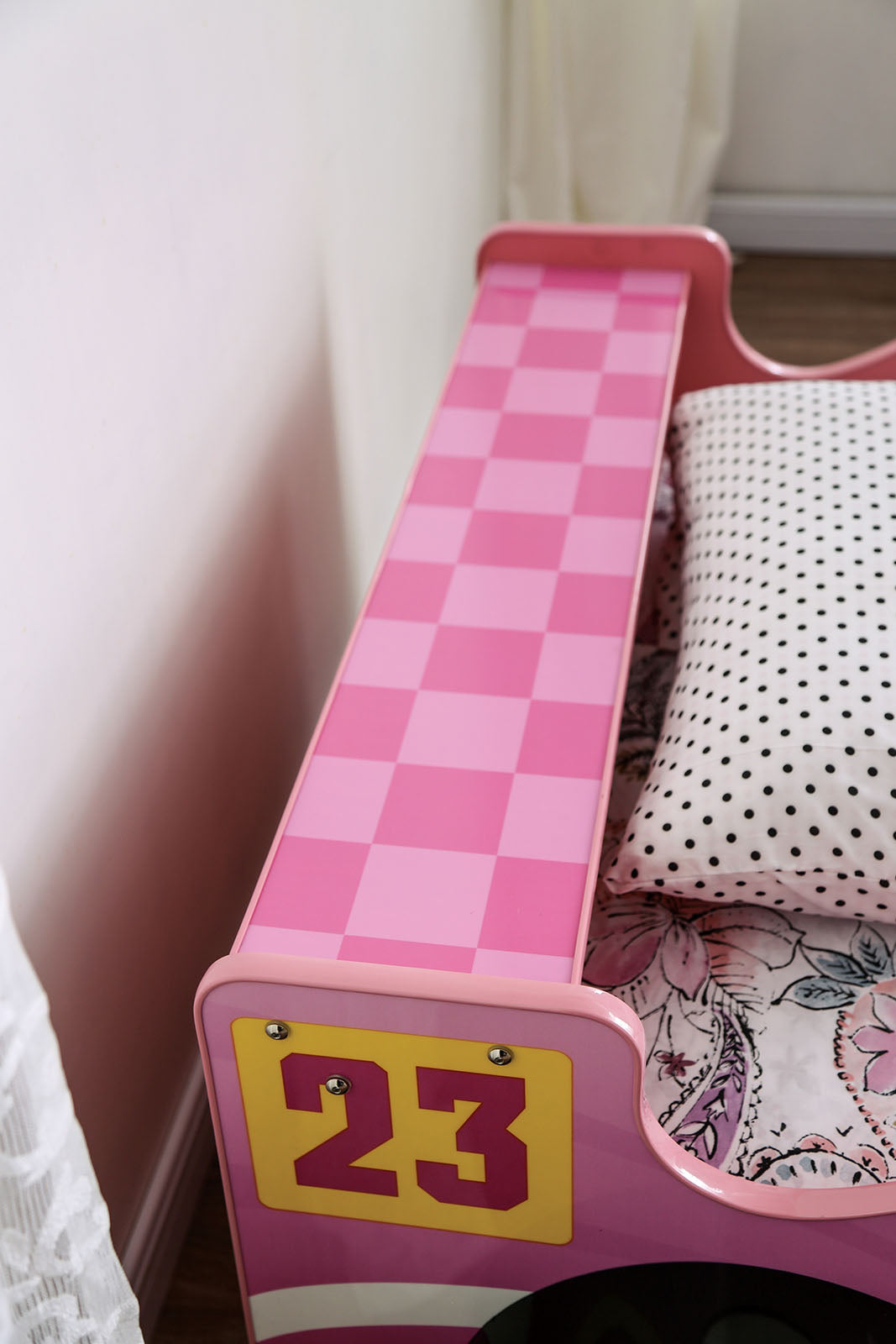 PRETTY GIRL CAR BED - Twin Bed - CM7642-BED
