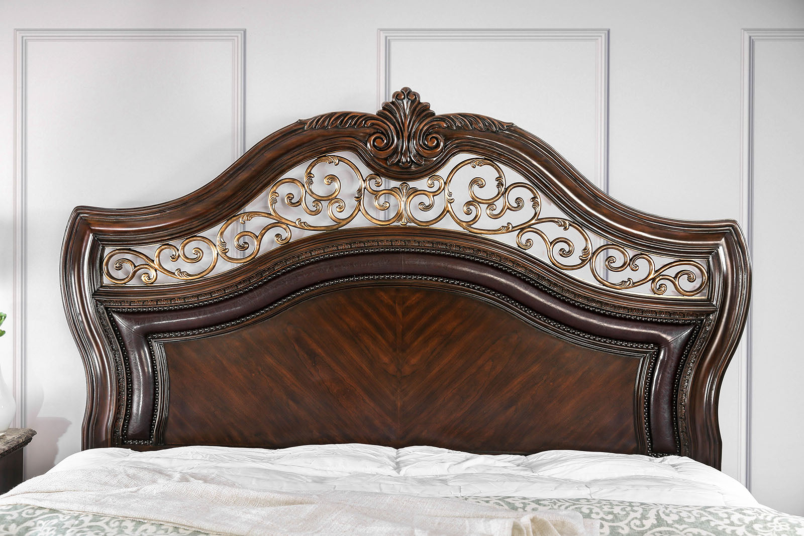 MENODORA - 4 Pc. Queen Bedroom Set - CM7311Q-4PC