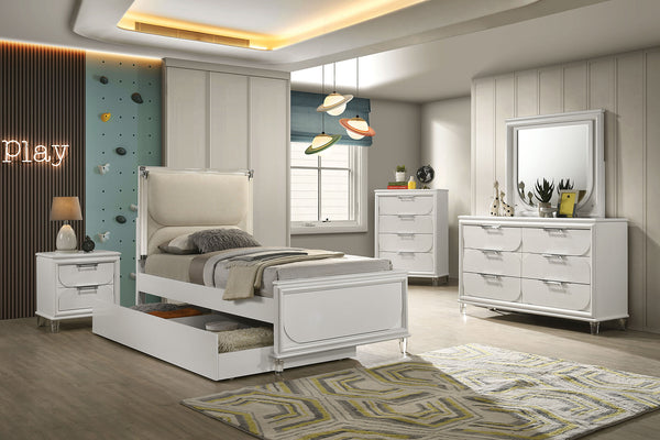 LAREINA - 4 Pc. Full Bedroom Set, Pearl White - FM72081WH-F-4PC