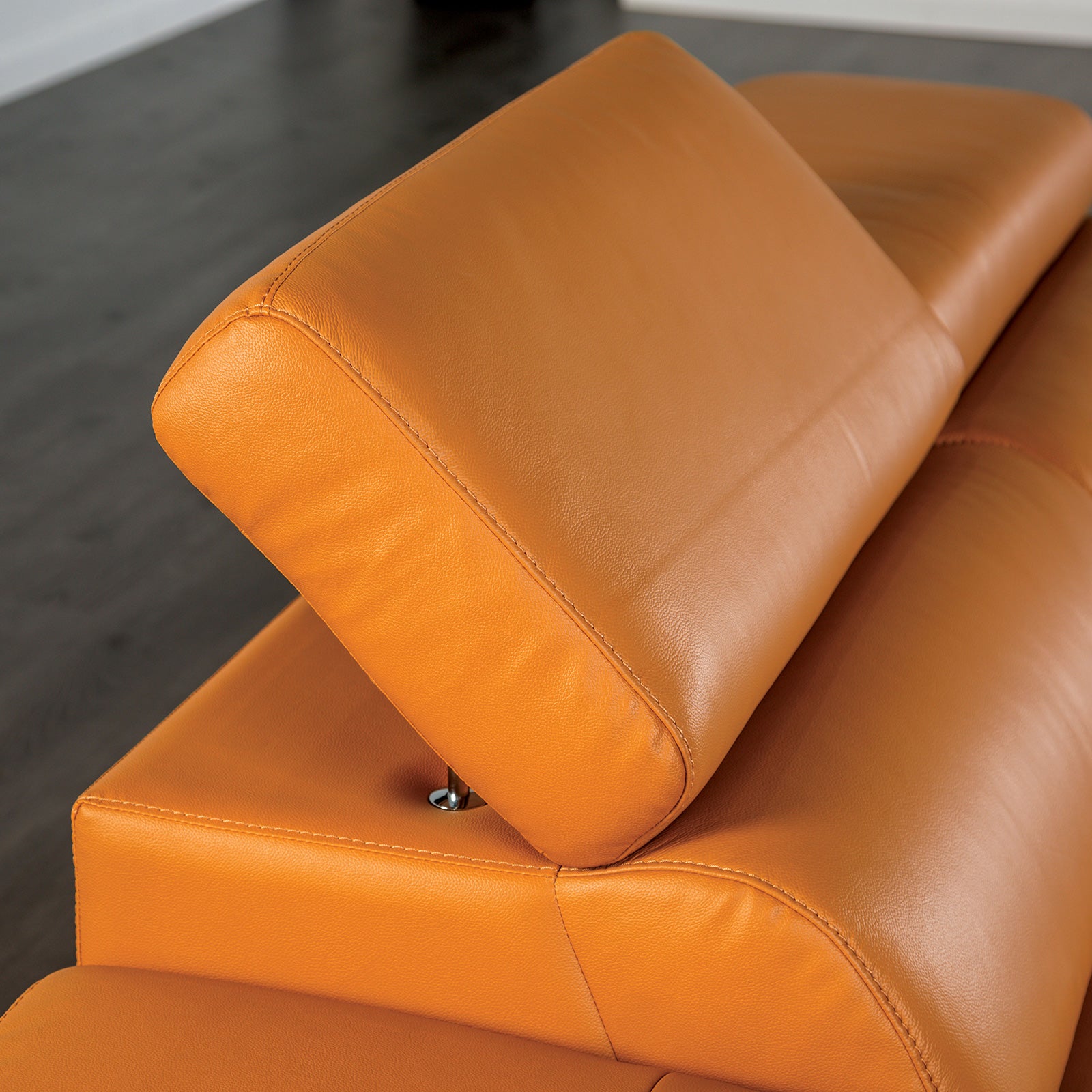 VADSO - Sectional - FM69005LB-SECT-L