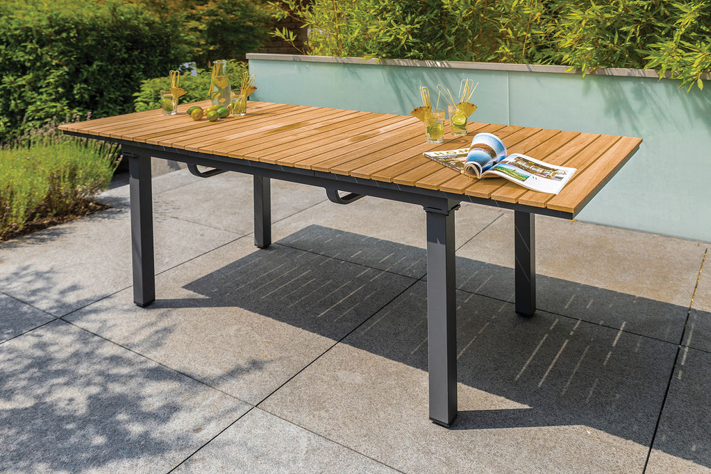 MACKAY - 7 Pc. Patio Dining Set w/ 2 Ottomans - GM-2001-7PC-OT