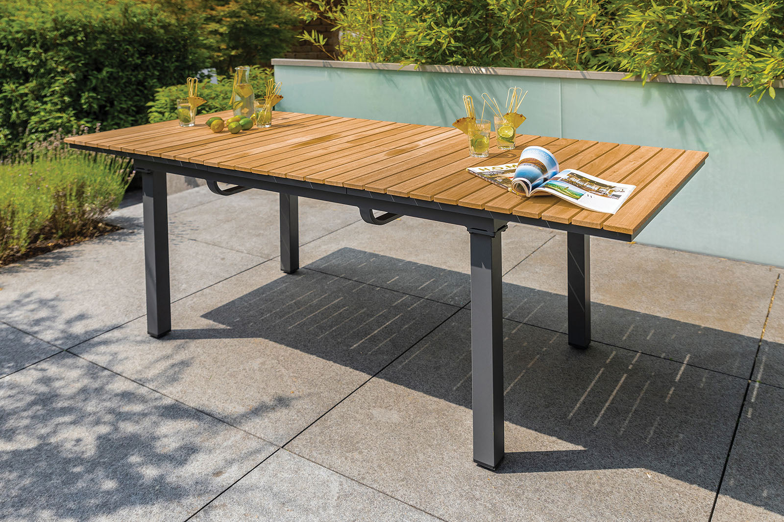 MACKAY - 7 Pc. Patio Dining Set w/ 2 Ottomans - GM-2001-7PC-OT
