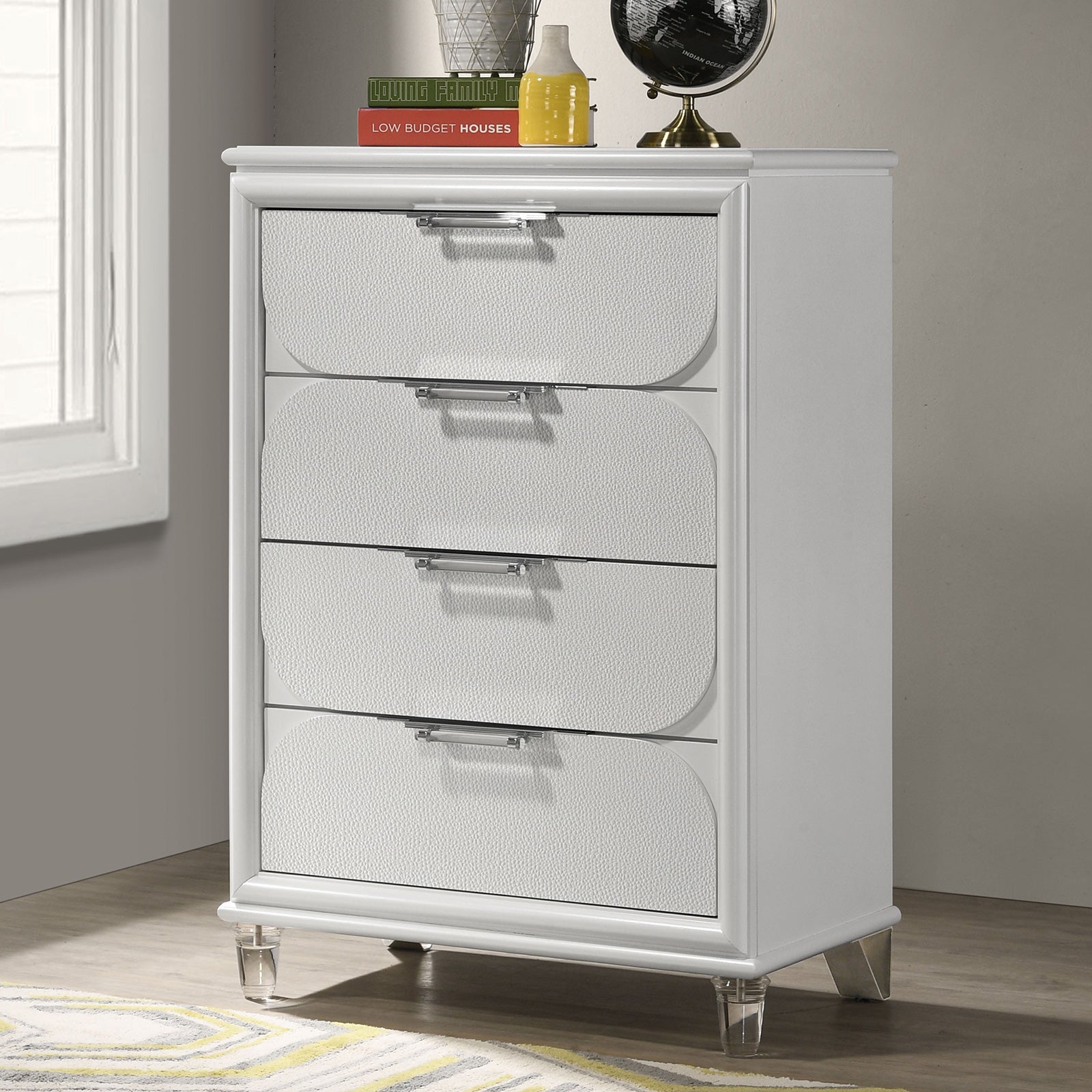 LAREINA - 5 Pc. Twin Bedroom Set w/ Chest - FM72081WH-T-5PC-C