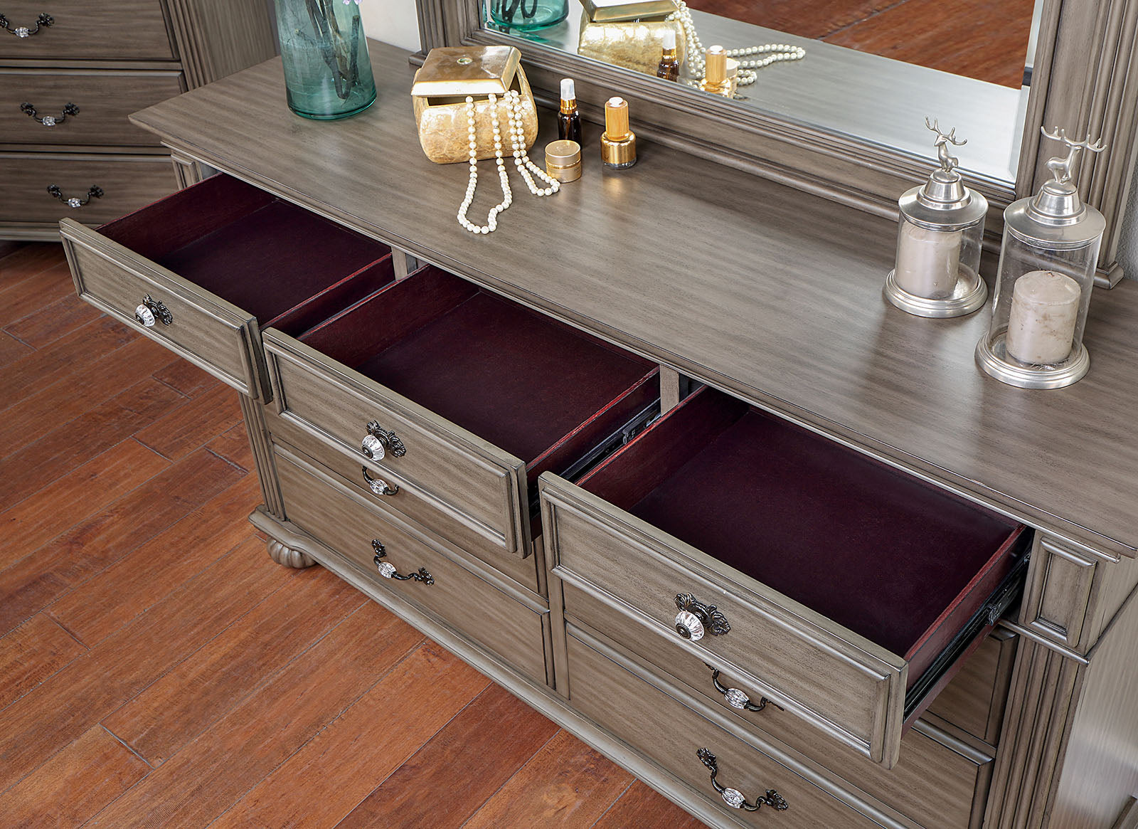 SYRACUSE - 4 Pc. Queen Bedroom Set - CM7129GY-Q-4PC