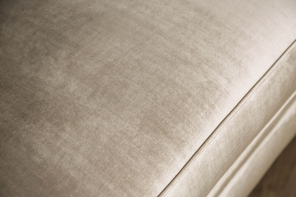 ELICIA - Loveseat - SM2685-LV