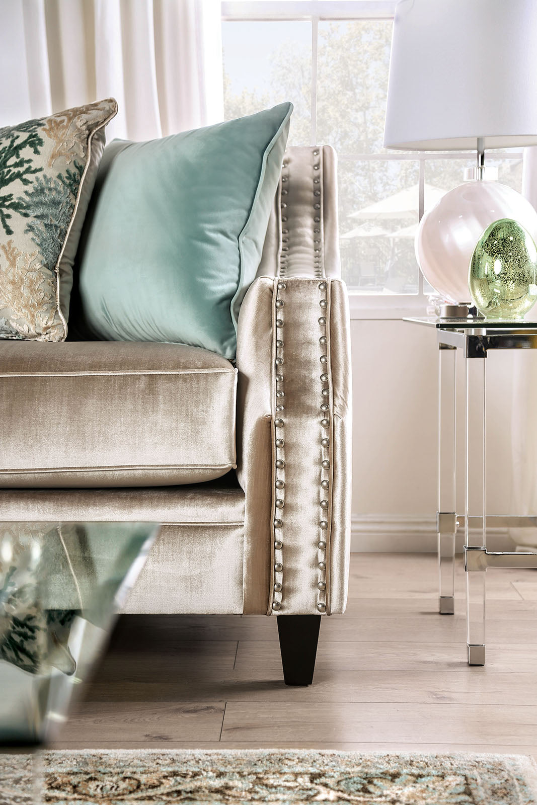 ELICIA - Loveseat - SM2685-LV