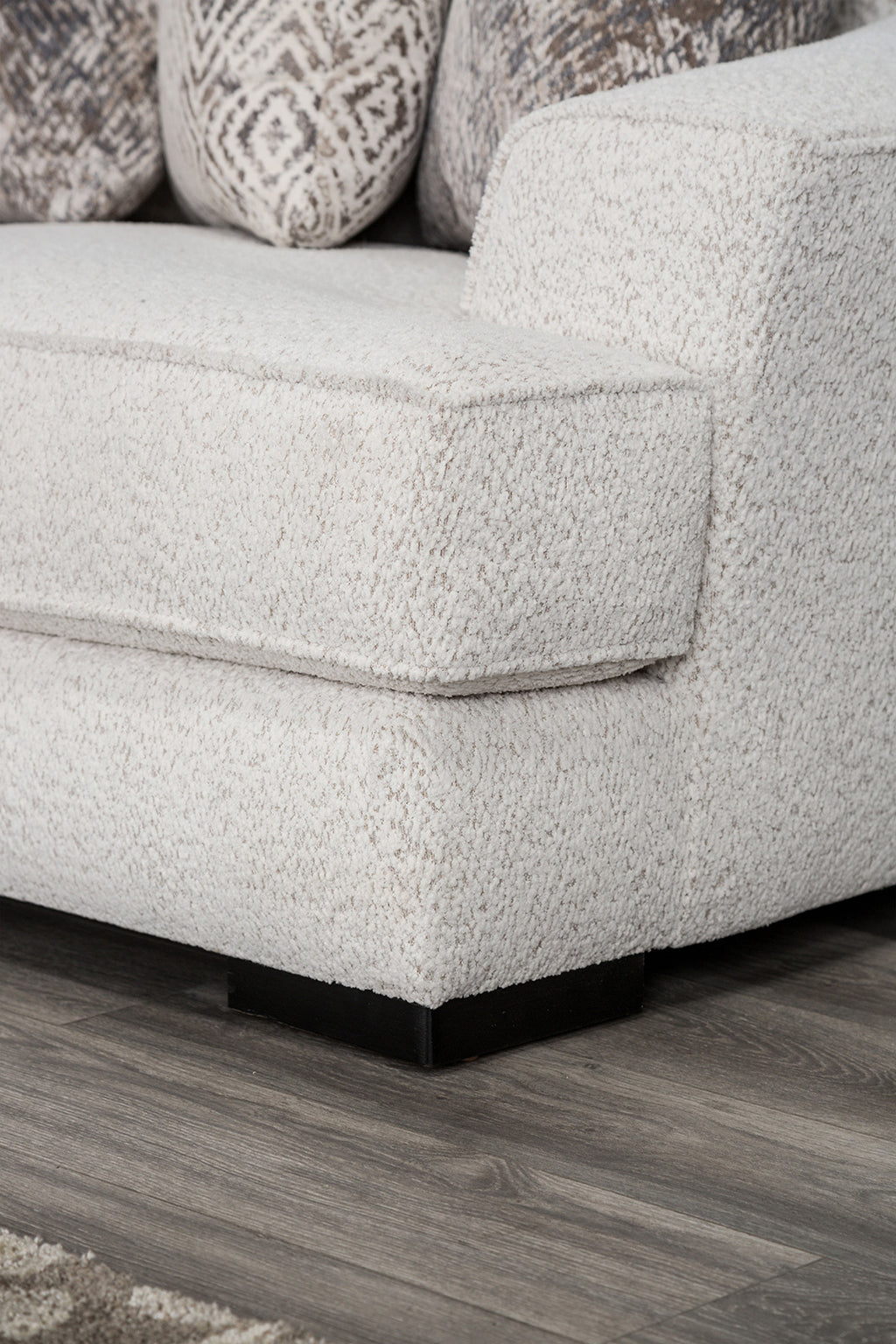 MOORPARK - Sectional, Off-White - SM6092-SECT