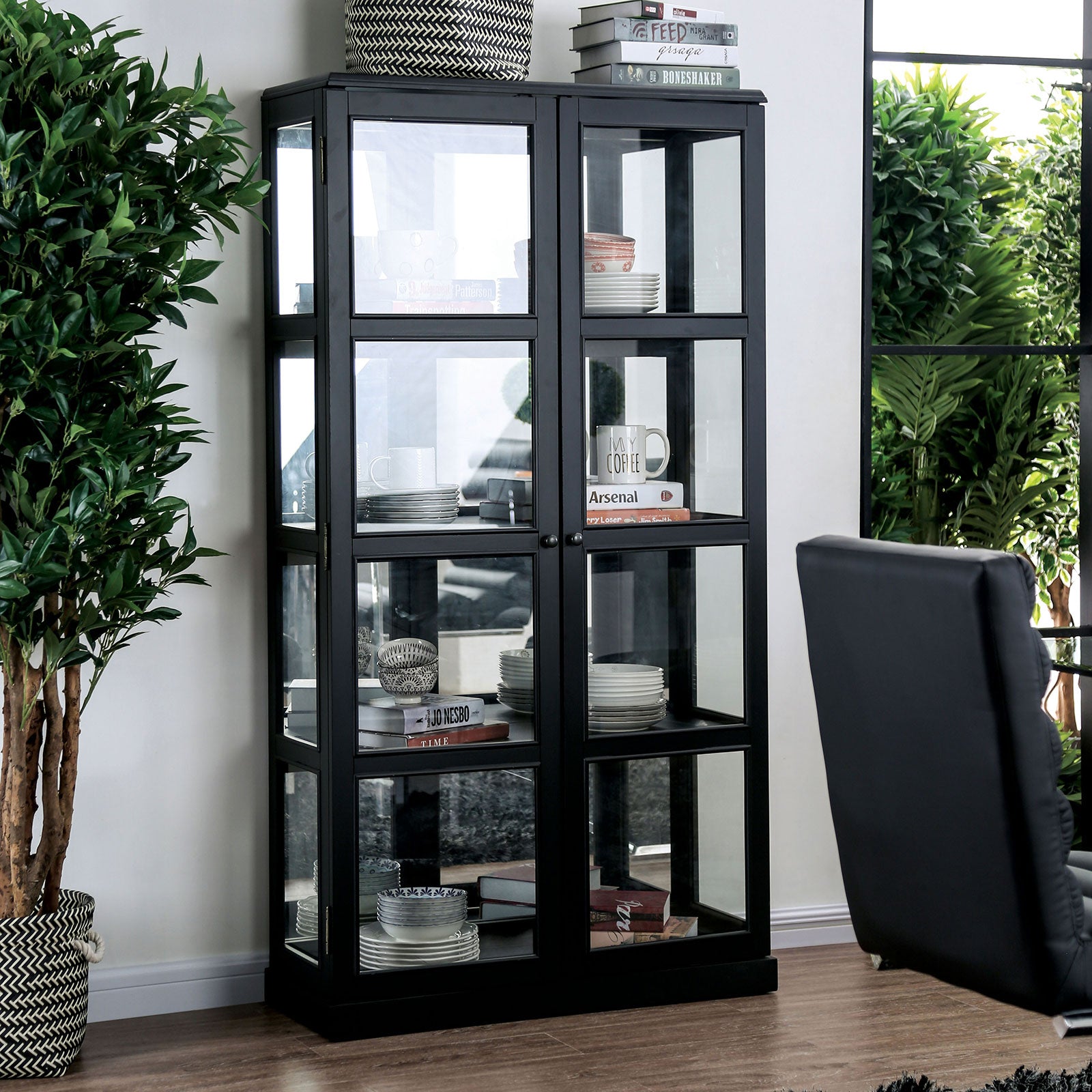 VILAS - Curio Cabinet - CM-CR140BK