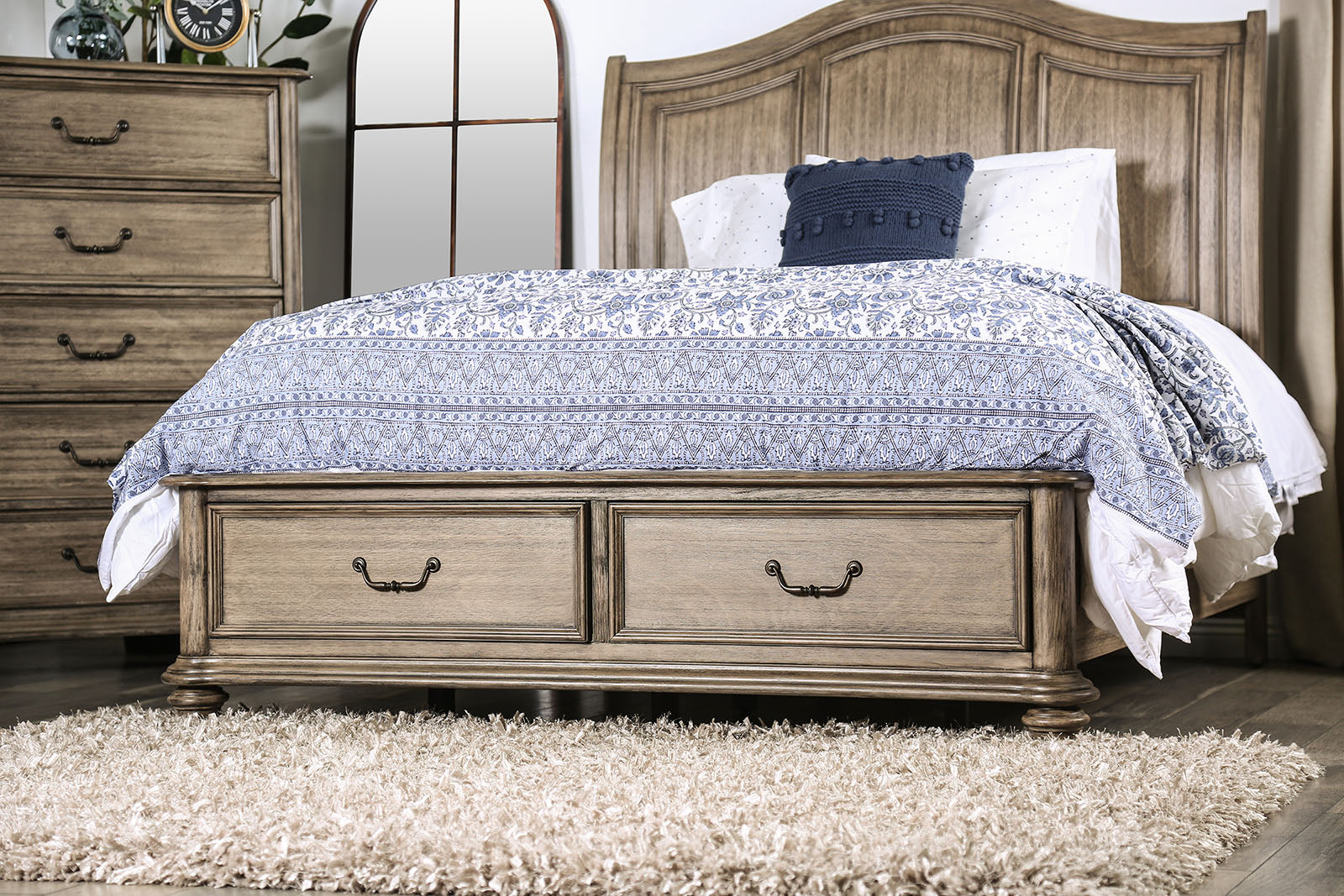BELGRADE - 4 Pc. Queen Bedroom Set - CM7613Q-4PC