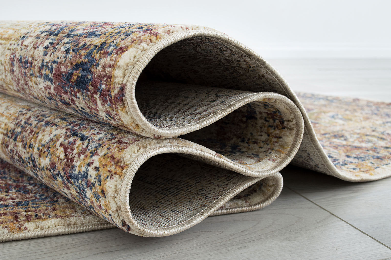 PAYAS - 5' X 7' Area Rug - RG5200