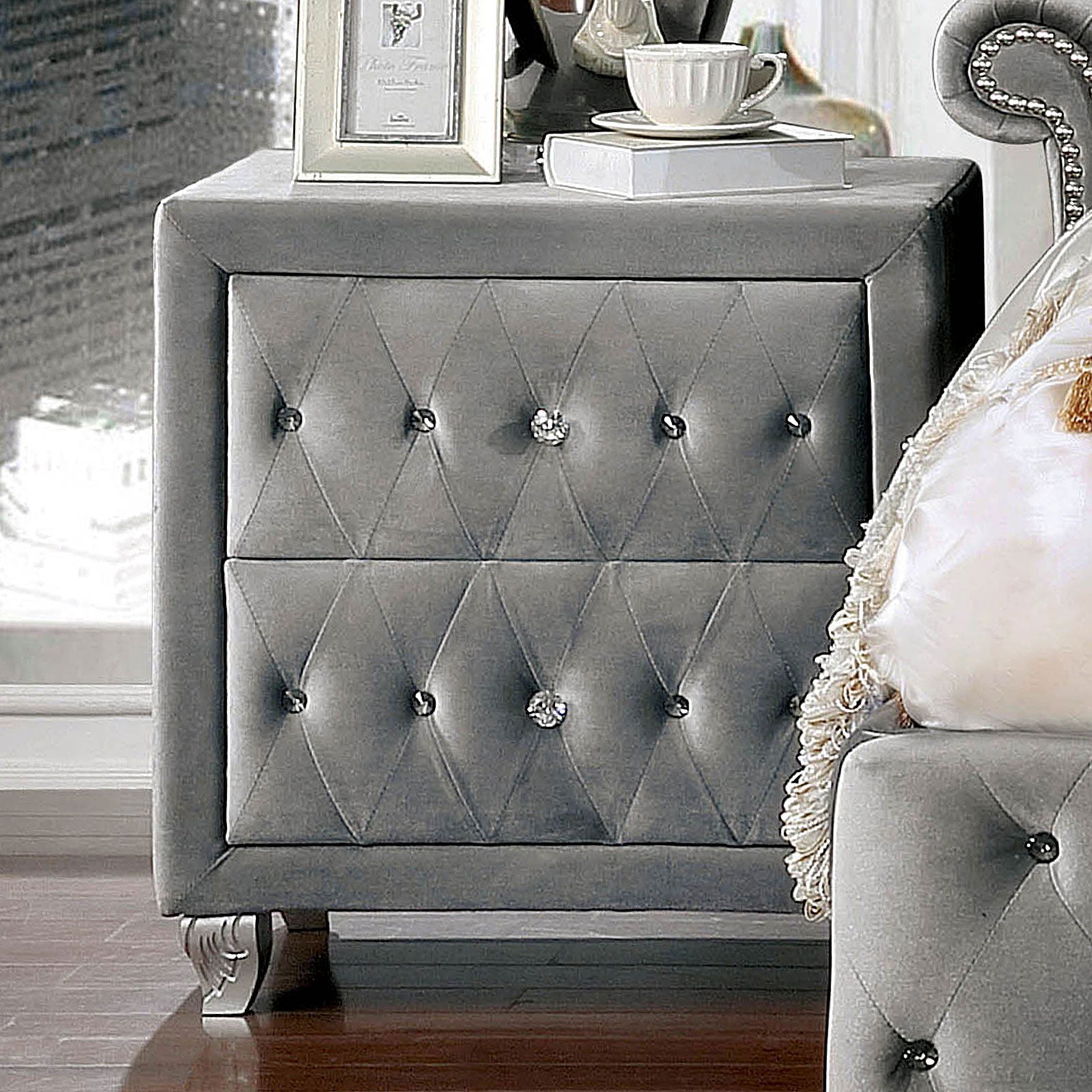 ALZIR - Nightstand - CM7150N
