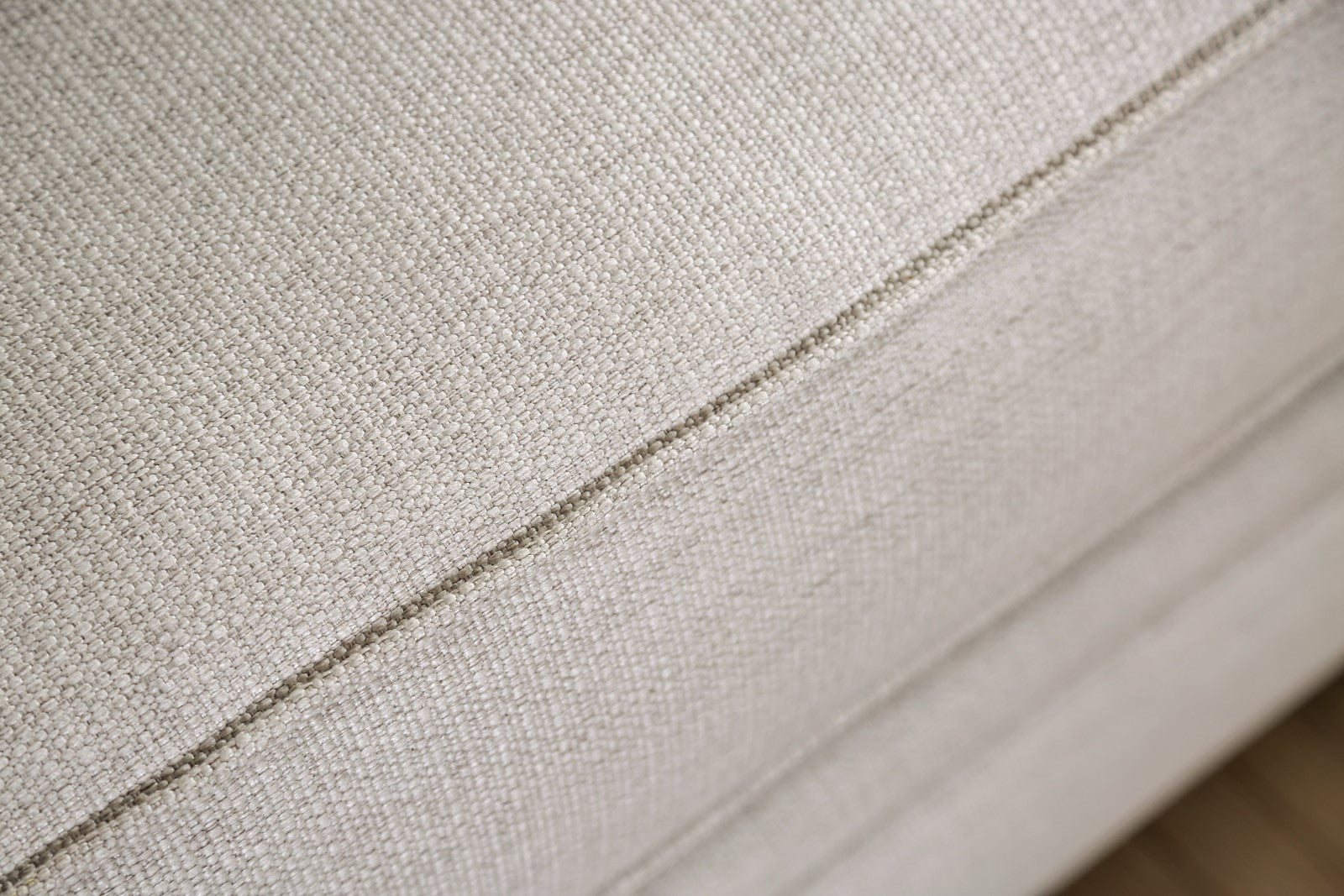 NEFYN - Sofa + Loveseat - SM2669-2PC